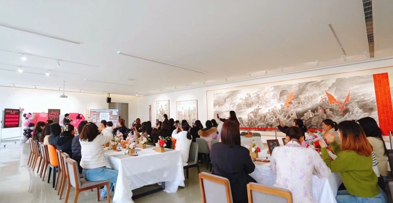 綻放她力量 閃耀女神節｜洛陽開元集團三八節儀式感拉滿