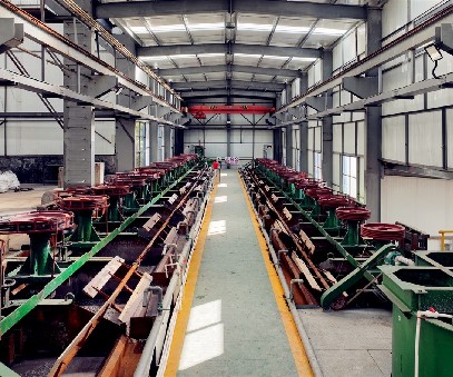 三班接力，晝夜不息｜王家河選礦廠里的堅守與傳承